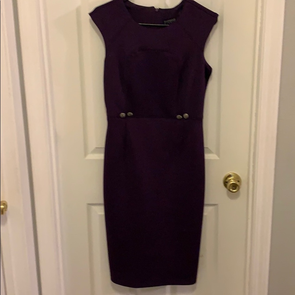 EUC EN FOCUS size 6 purple dress